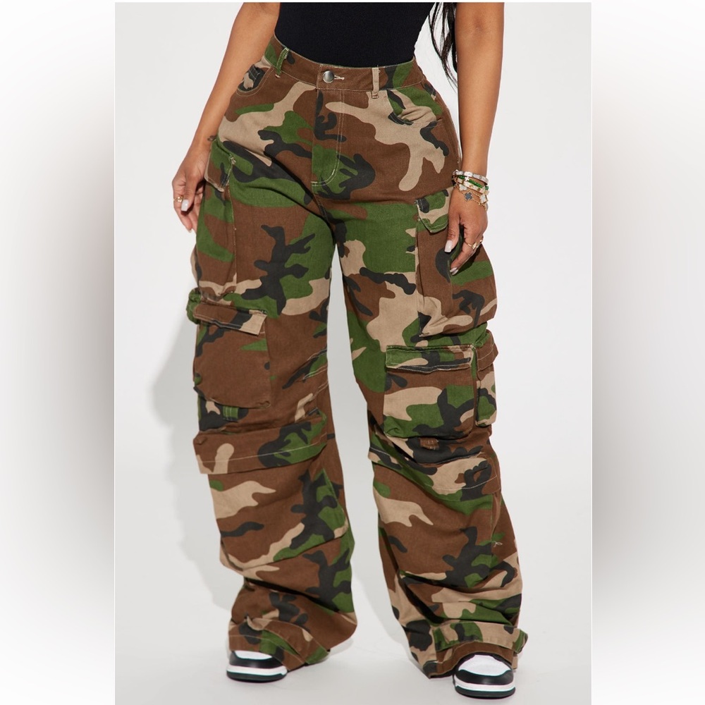 Camouflage pants 🌱